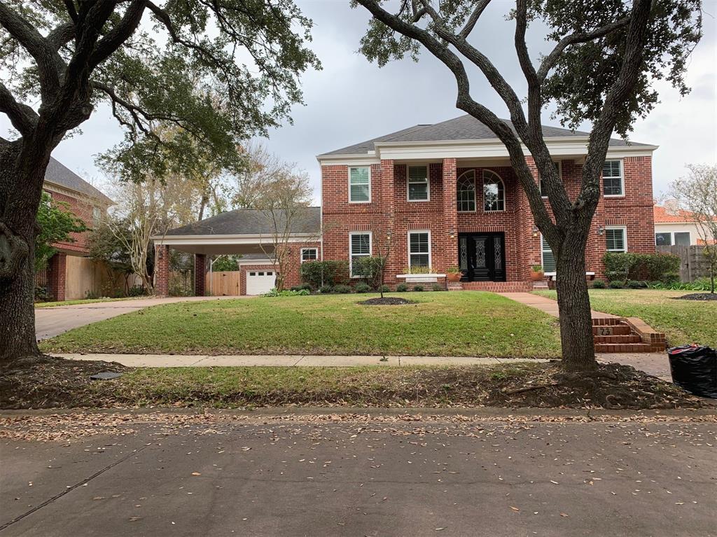 Greensward Ln, Sugar Land, TX 77479