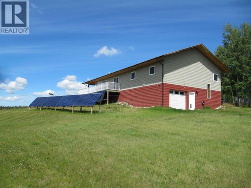 7585 N Bonaparte Rd, Bridge Lake, BC, V0K1E0 | Card Image