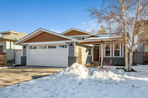 8 Sunhaven Way Se, Calgary, AB, T2X2N7 | Card Image