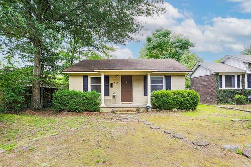 7513 Missouri Ave, Little Rock, AR, 72207-6054 | Card Image