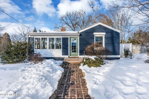 439 Prospect Ave, Neptune, NJ, 07753-5629 | Card Image