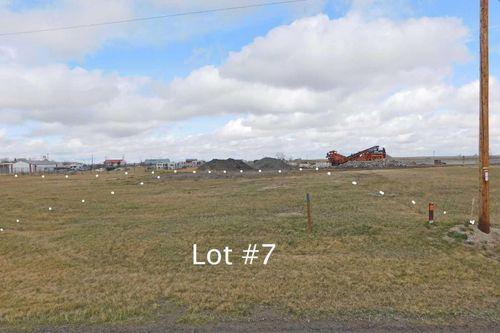 {{alt}} | Card Image