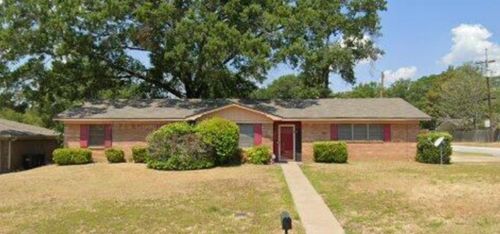 1423 Auburn Drive, Longview, TX, 75601 | Card Image