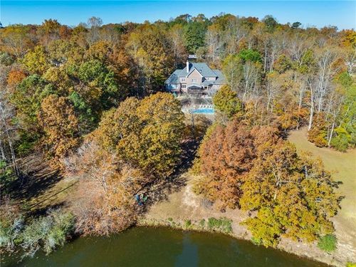 15385 Tullgean Dr, Alpharetta, GA, 30004-2637 | Card Image
