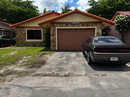 1000 Sw 136th Pl, Miami, FL, 33184-3306 | Card Image