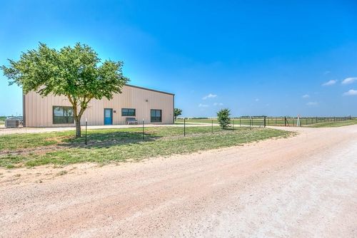 491 County Rd, Winters, TX, 79567 | Card Image