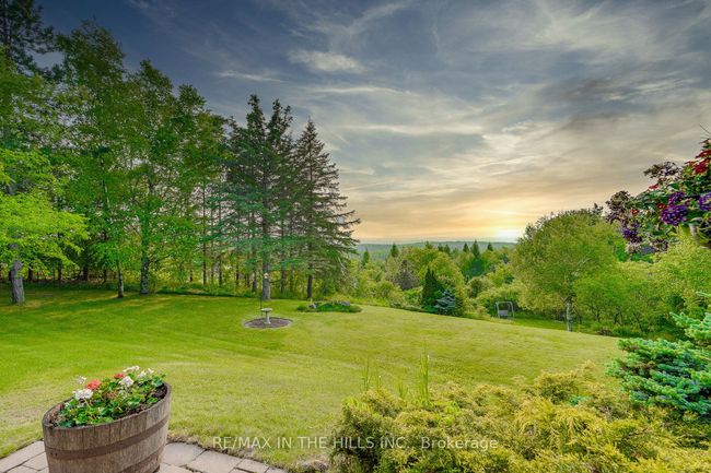 247531 5 Sideroad, House other with 4 bedrooms, 4 bathrooms and 10 parking in Mono ON | Image 24