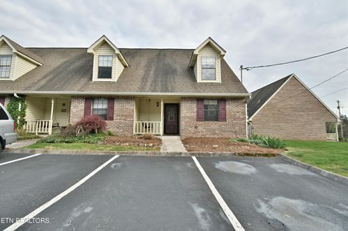 918 Chip Cove Ln, Knoxville, TN, 37938-4649 | Card Image