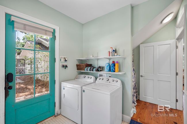 Laundry | Image 64