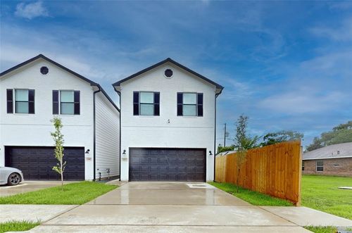 6211 Fairchild St, Houston, TX, 77028-4443 | Card Image