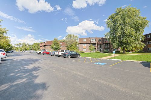 6-19380 Wolf Rd, Mokena, IL, 60448-1141 | Card Image