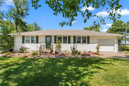 18955 E 54 Hwy, Nevada, MO, 64772-7917 | Card Image