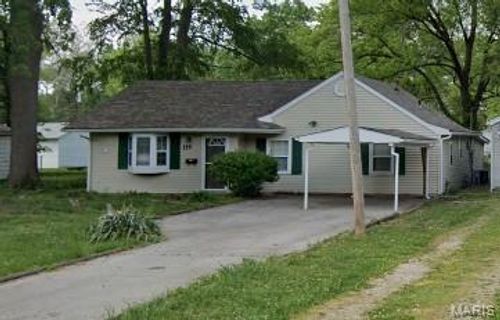 119 S 37th St, Belleville, IL, 62226-6318 | Card Image