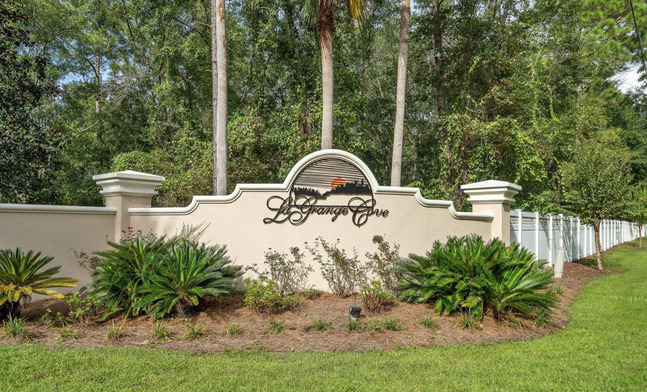 Land in Freeport