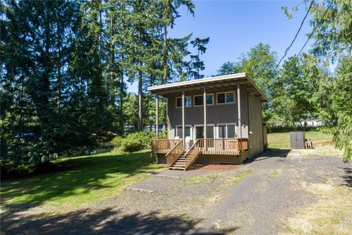 301 E Lakeshore Dr W, Shelton, WA, 98584-7919 | Card Image