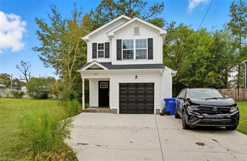 223 N 7th St, Suffolk, VA, 23434-3520 | Card Image