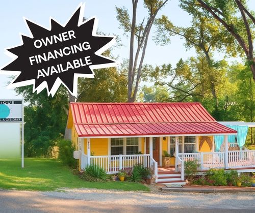 402 E College St, Canton, TX, 75103-3313 | Card Image