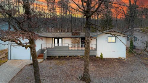 33 Sierra Dr, Hot Springs Village, AR, 71909-3216 | Card Image