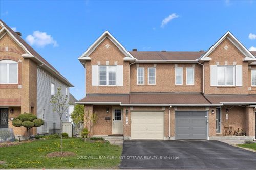 22 Cloutier St, Nepean, ON, K2J4T5 | Card Image