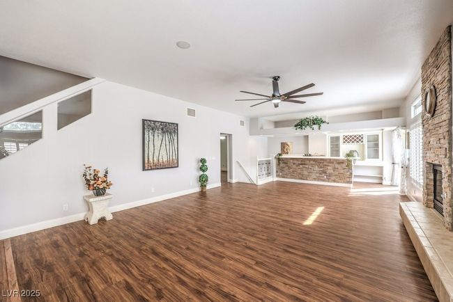 4045 Abernethy Forest Pl, House other with 6 bedrooms, 5 bathrooms and null parking in Las Vegas NV | Image 15