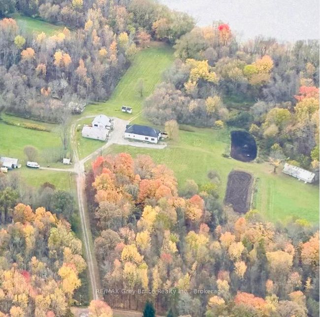 150 Portland St, Home with 0 bedrooms, 0 bathrooms and null parking in Georgian Bluffs ON | Image 18