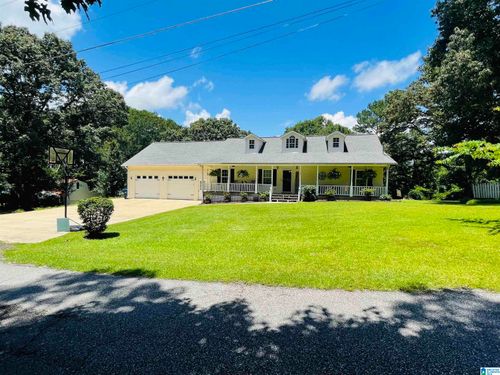45 Jenny Ln, Anniston, AL, 36201-8858 | Card Image