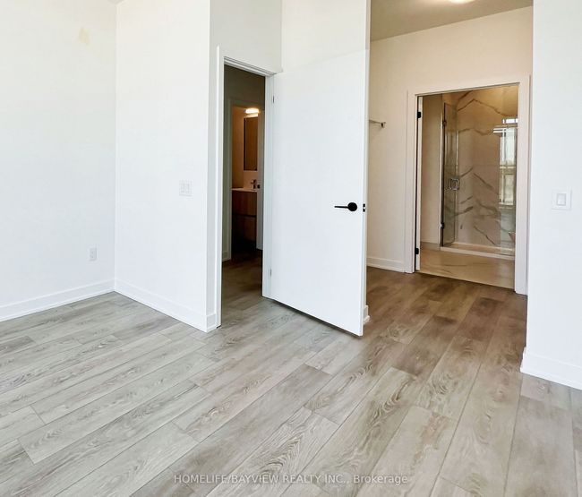 113 - 220 Missinnihe Way, Condo with 4 bedrooms, 3 bathrooms and null parking in Mississauga ON | Image 23