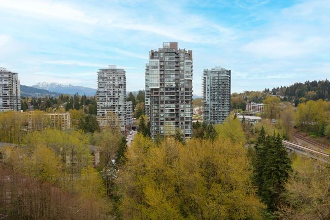 2009 - 651 Nootka Way, Condo with 2 bedrooms, 2 bathrooms and 1 parking in Port Moody BC | Image 11