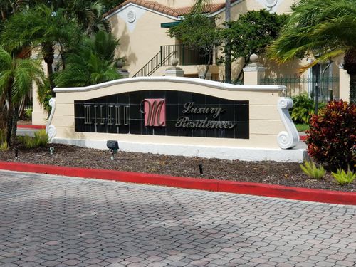 111-1727 Village Blvd, West Palm Beach, FL, 33409-2063 | Card Image
