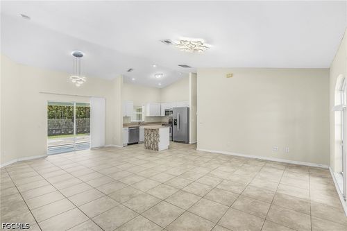 5215 Sw 16th Pl, Cape Coral, FL, 33914-6802 | Card Image