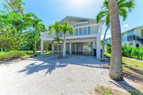 517 Spring Ave, ANNA MARIA, FL, 34216 | Card Image
