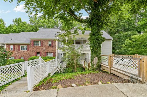 b5-411 Gooseneck Dr, Cary, NC, 27513-3204 | Card Image