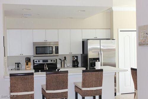 apt-116-8680 Cedar Hammock Cir, NAPLES, FL, 34112-3323 | Card Image