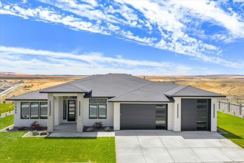 7505 W 23rd Ave, Kennewick, WA, 99338-5603 | Card Image