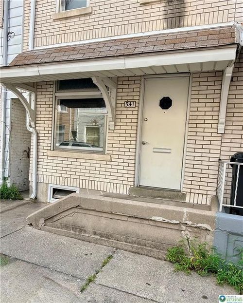 541 Park St, Allentown, PA, 18102-2939 | Card Image