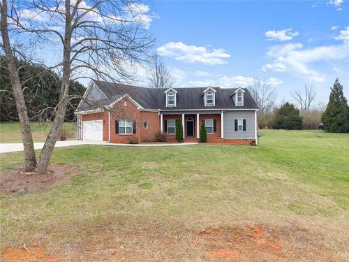 5615 Little Branch Cir, Clermont, GA, 30527-2045 | Card Image