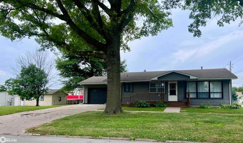 222 N 13th St, Clarinda, IA, 51632-1711 | Card Image