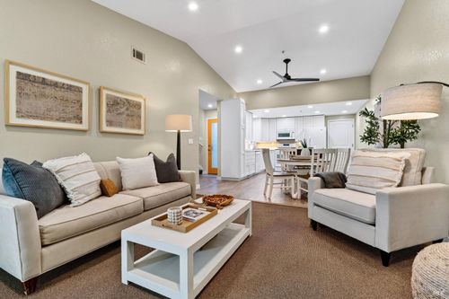 27 Blossom Court W, Napa, CA, 94558 | Card Image
