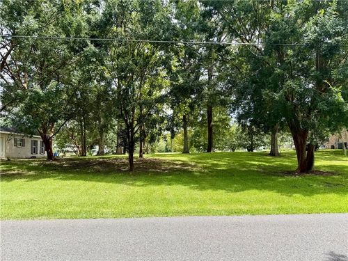 13304 Bayou Terrace Dr, Saint Amant, LA, 70774-3822 | Card Image