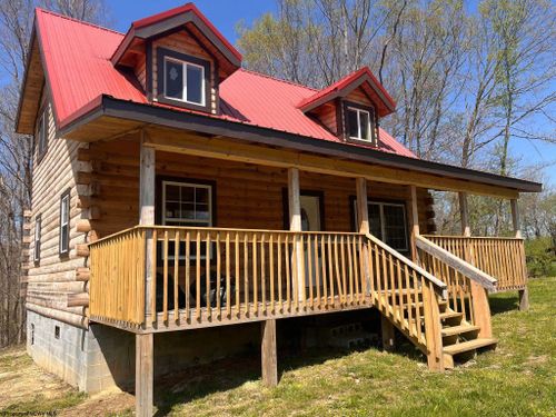 360 Seemont Dr, Kingwood, WV, 26537-1755 | Card Image