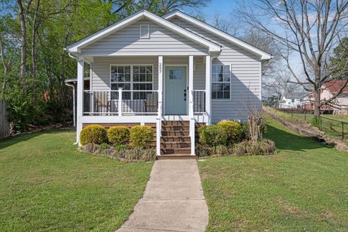257 Durham St, Soddy Daisy, TN, 37379-6425 | Card Image