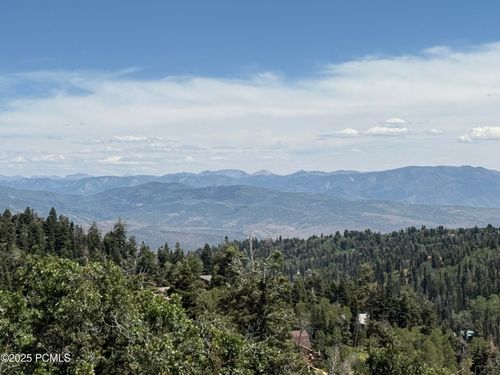 1968 W Elk Rd, Coalville, UT, 84017-6415 | Card Image