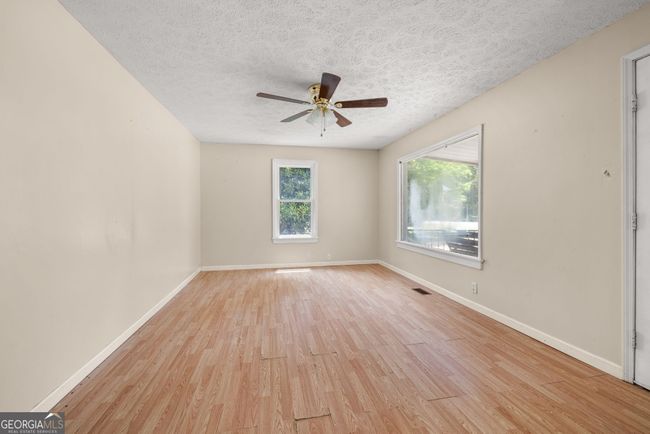 1813 W Currahee St, House other with 3 bedrooms, 2 bathrooms and null parking in Toccoa GA | Image 6