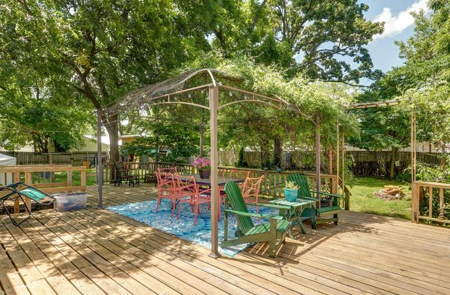 Deck | Image 38