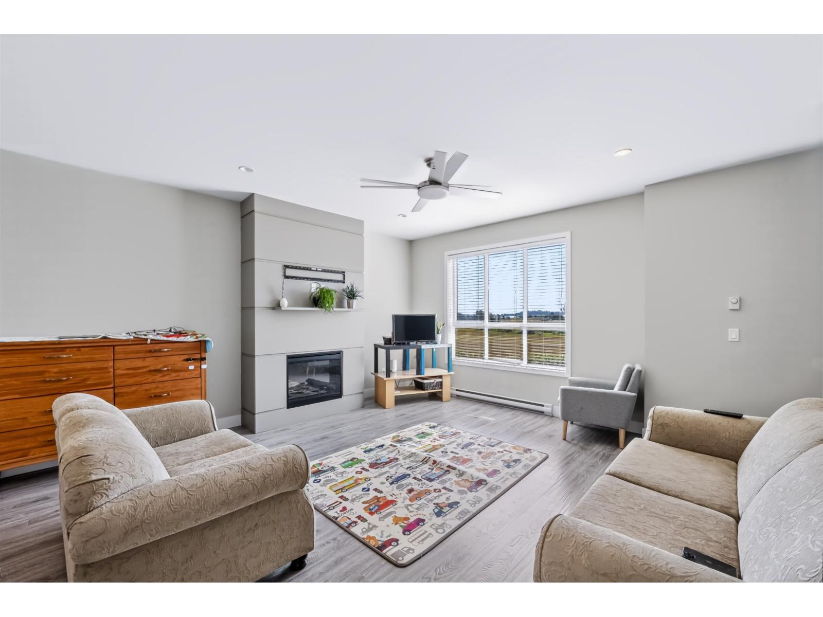 Residential in Abbotsford 3