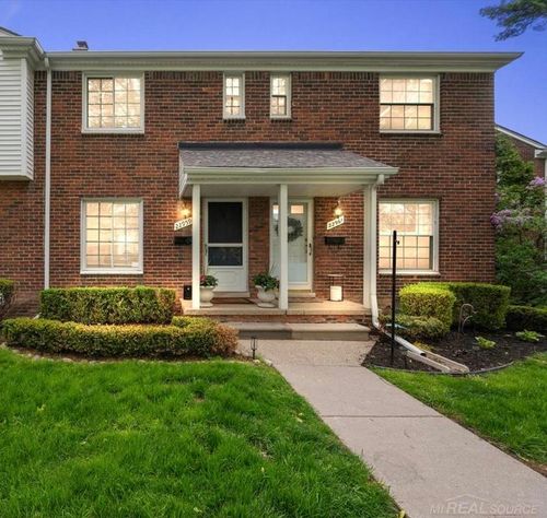 22959 Gary Ln, Saint Clair Shores, MI, 48080-2713 | Card Image