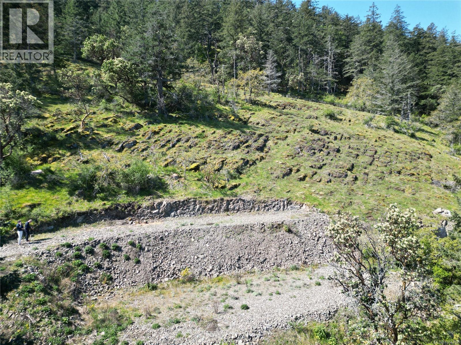 Land in Nanaimo 4