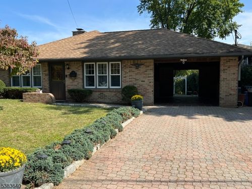 4 Kings Rd, Netcong, NJ, 07857-1212 | Card Image