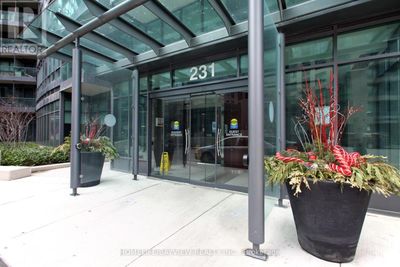 729 - 231 Fort York Blvd, Condo with 2 bedrooms, 2 bathrooms and null parking in Toronto ON | Image 2