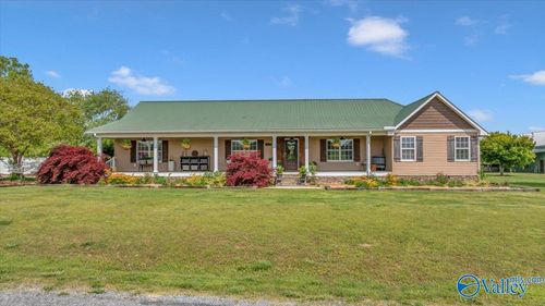 263 County Road 384, Crossville, AL, 35962-3882 | Card Image